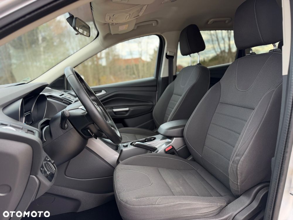 Ford Kuga 2.0 TDCi AWD Titanium - 13