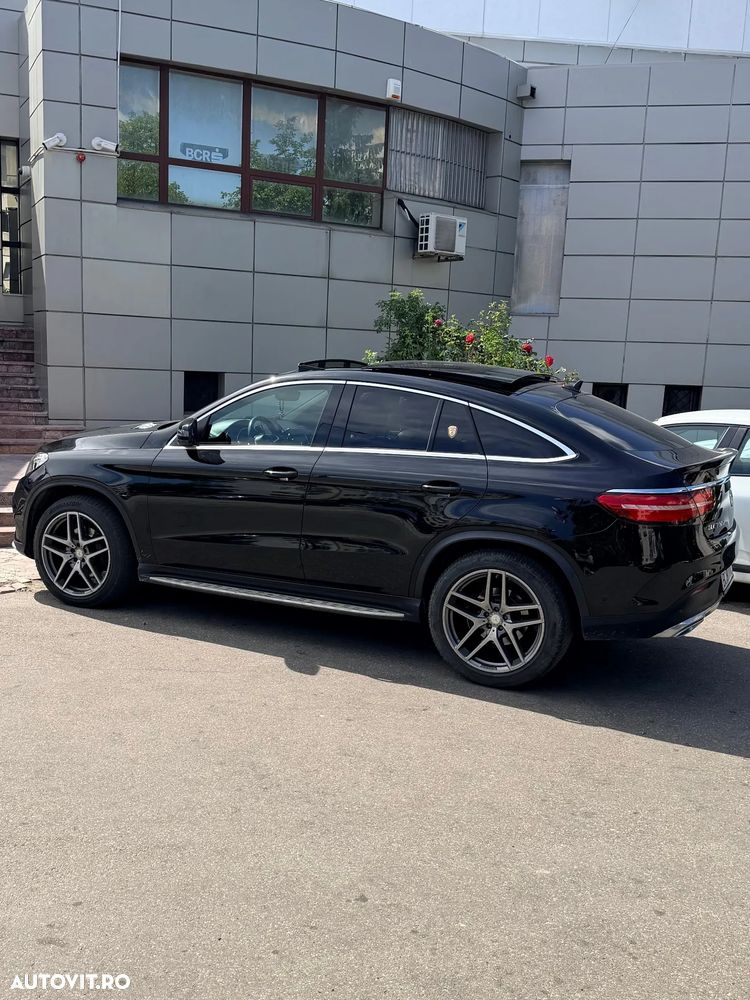 Mercedes-Benz GLE - 10