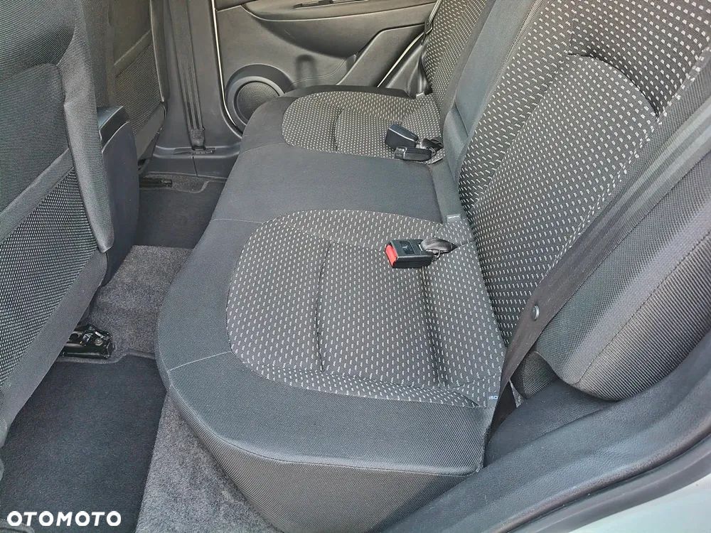 Nissan Qashqai 1.5 dCi DPF acenta - 22