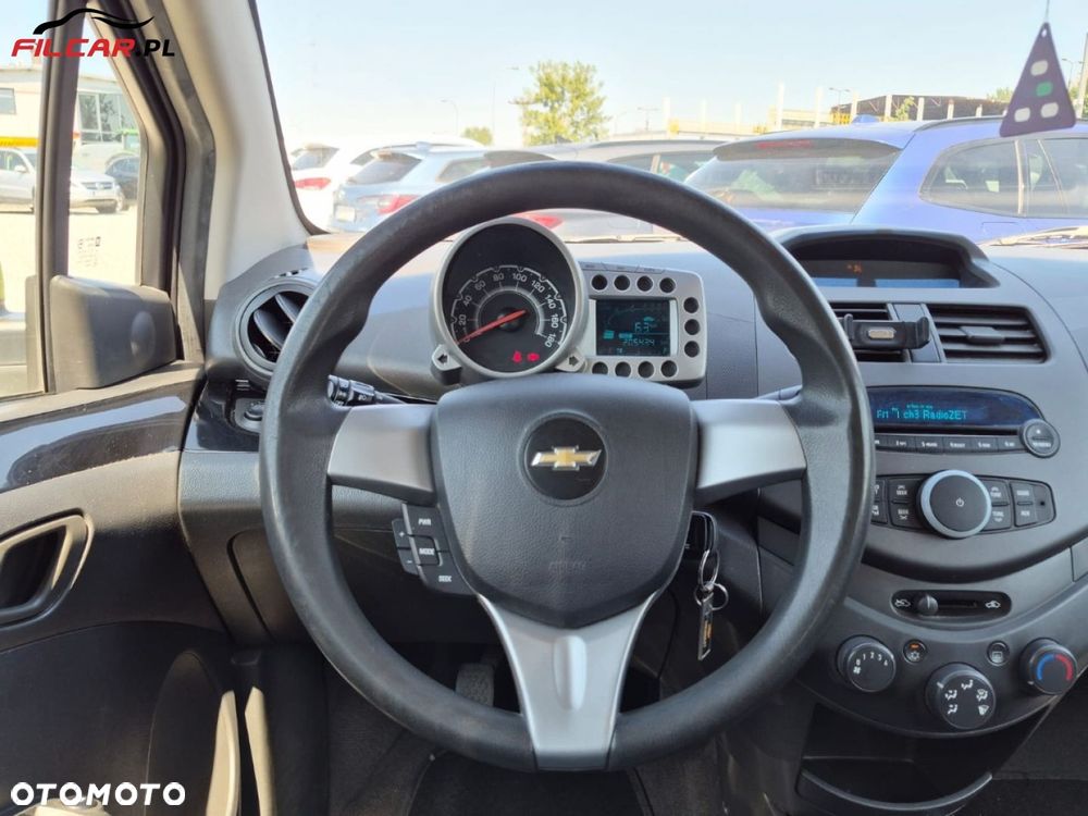 Chevrolet Spark - 10