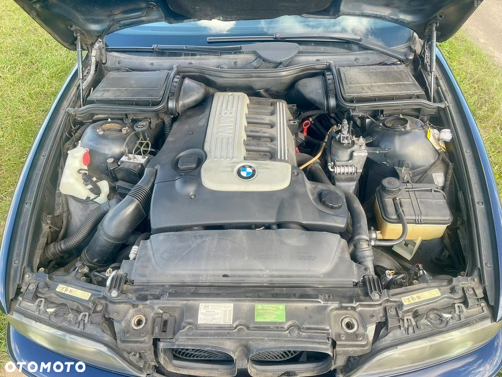 BMW Seria 5 - 13