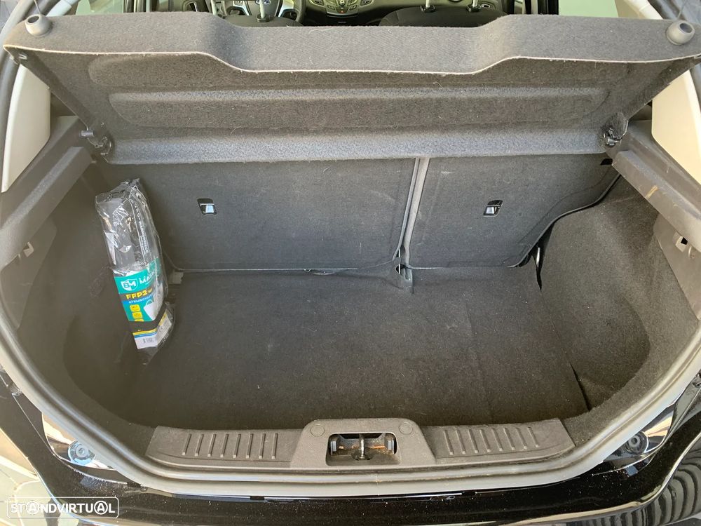 Ford Fiesta 1.0 EcoBoost S&S Titanium - 18