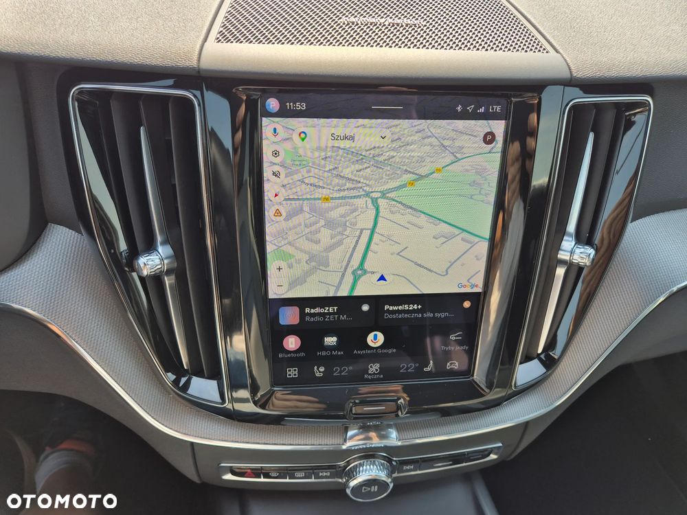 Volvo XC 60 T8 Plug-In Hybrid AWD R-Design - 17
