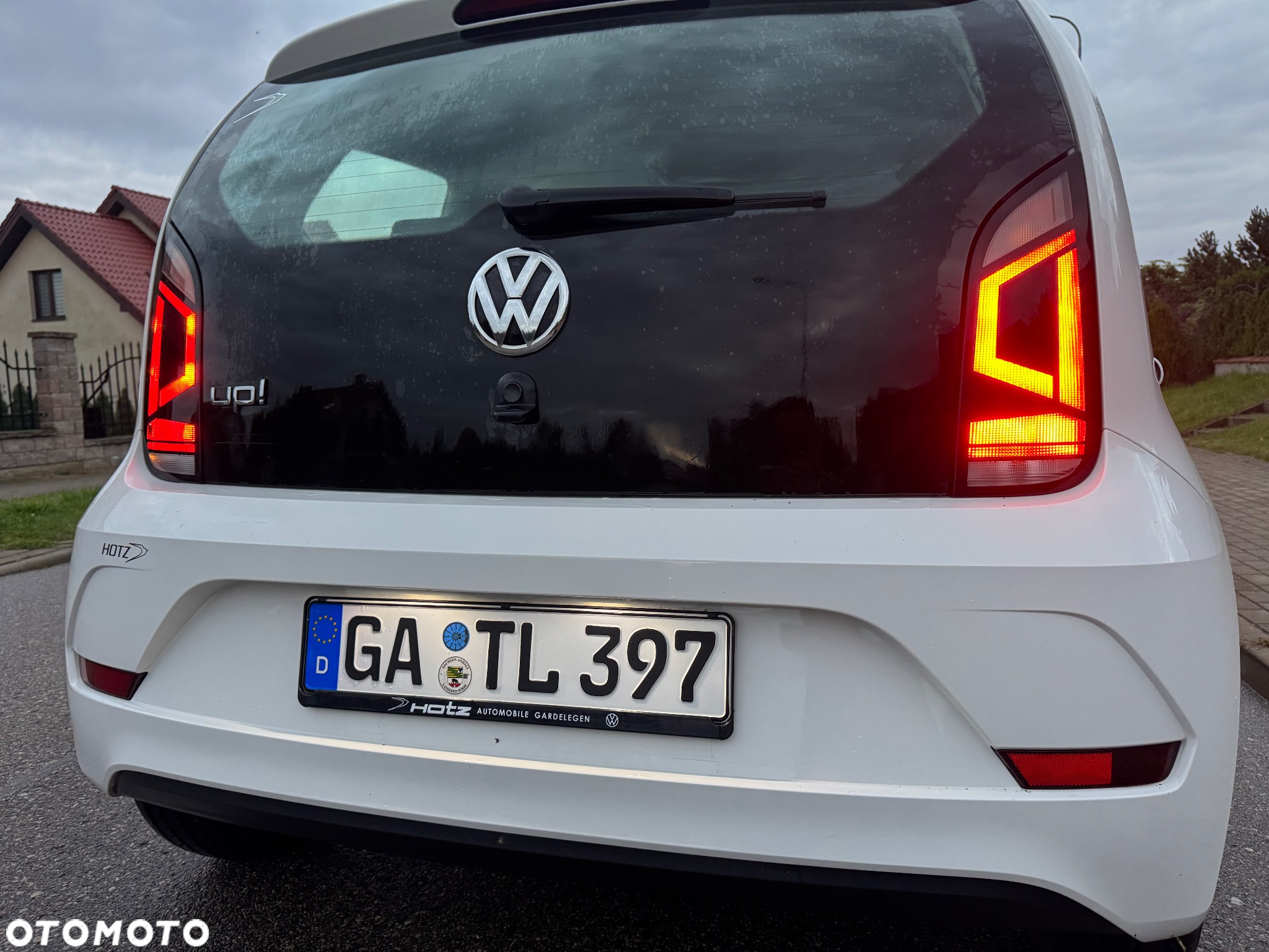 Volkswagen up! 1.0 move - 13
