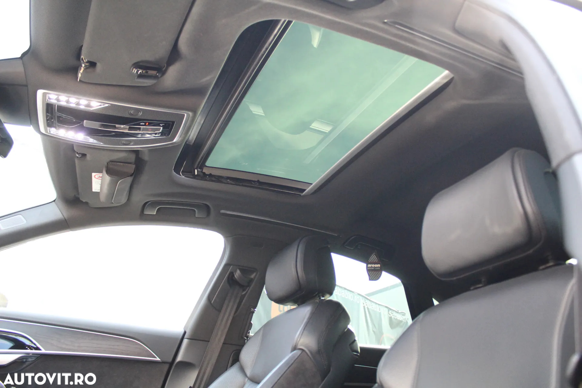 Audi A8 55 TFSI quattro Tiptronic MHEV - 15