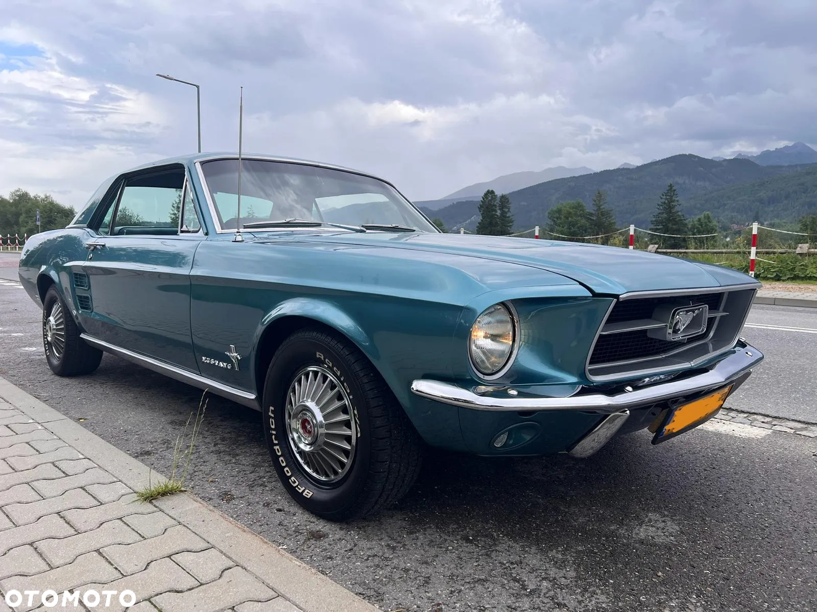Ford Mustang - 2