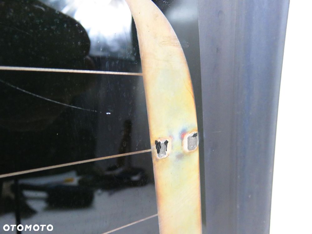 SZYBA TYLNA CHEVROLET BLAZER S10 - 6