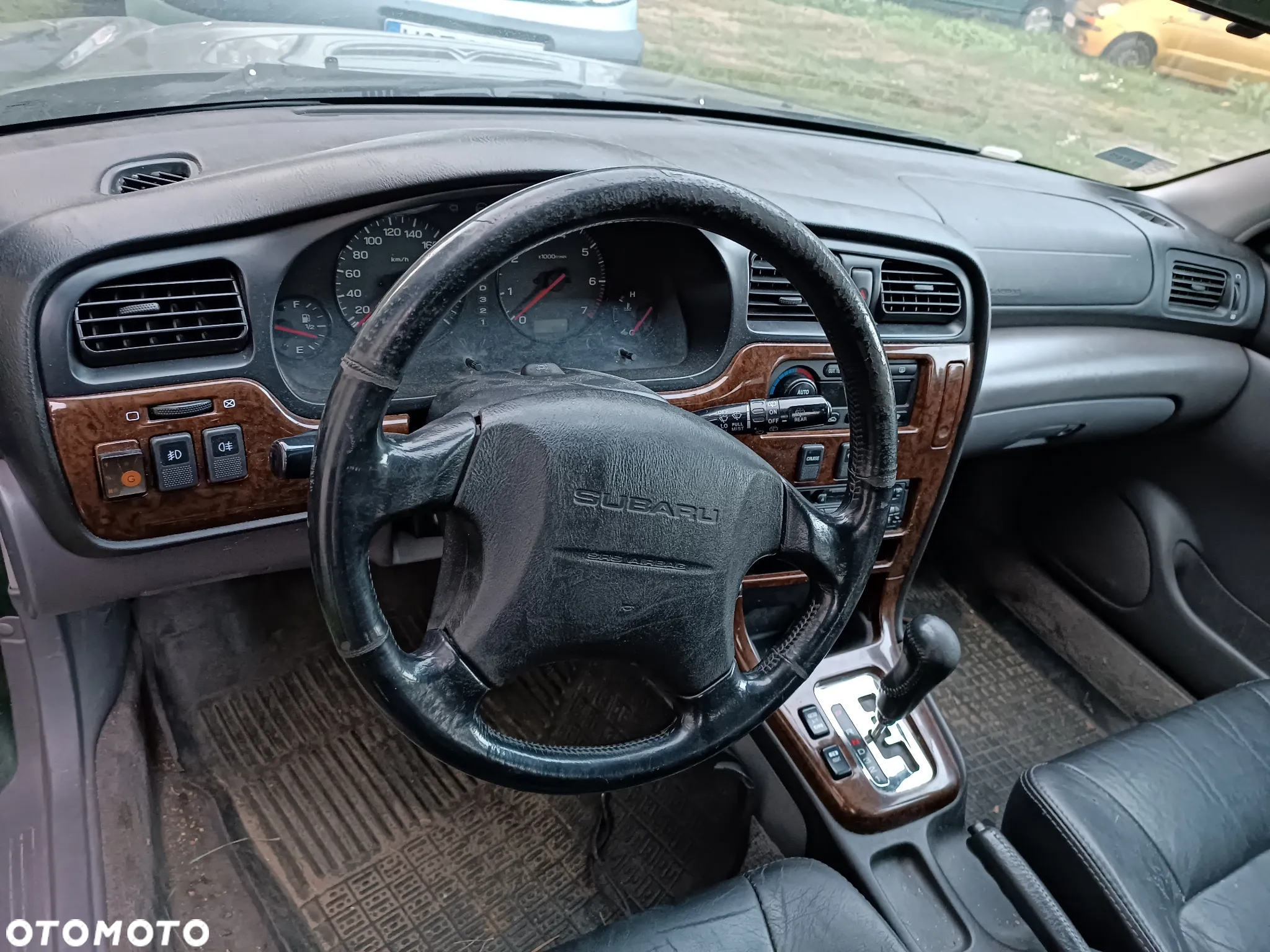 Subaru Legacy III 2,5 83N wszystkie części Szybka wysyłka - 10