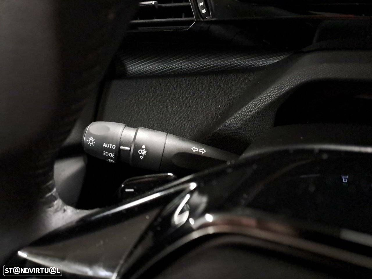 Peugeot 308 1.5 BlueHDi Active EAT8 - 13