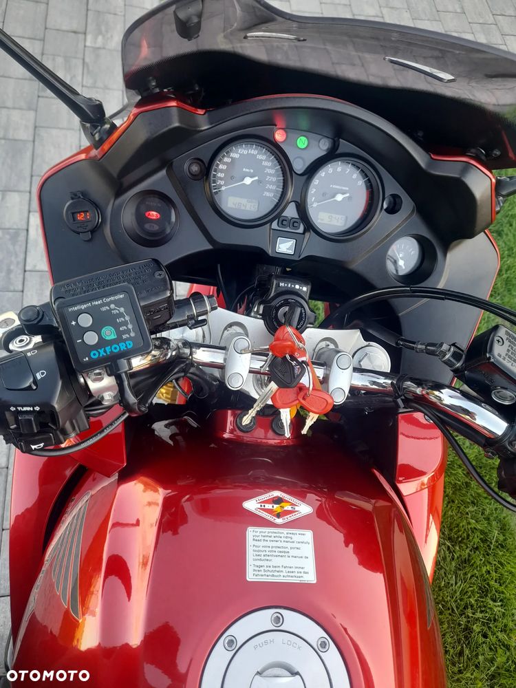 Honda CBF - 36