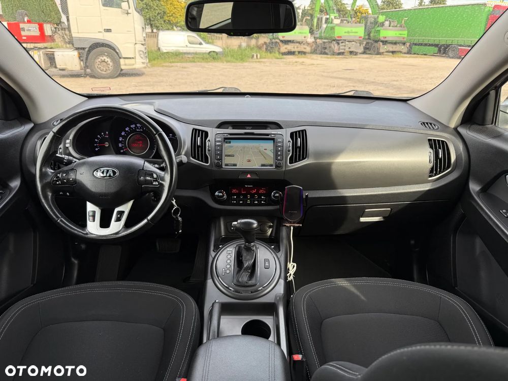 Kia Sportage 2.0 CRDI AWD Dream-Team Edition - 2