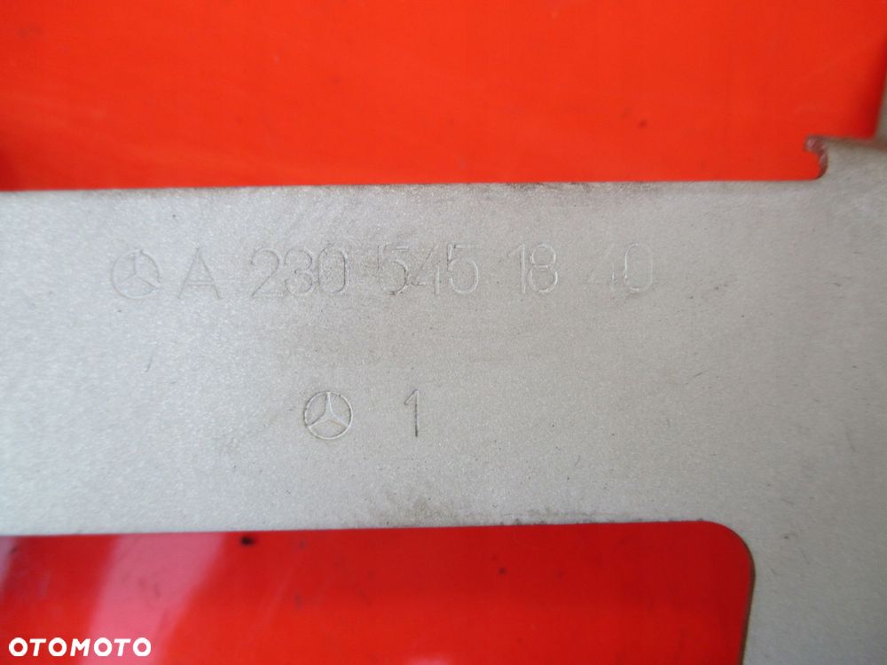 mocowanie a2305451840 mercedes sl500 r230 01- - 2