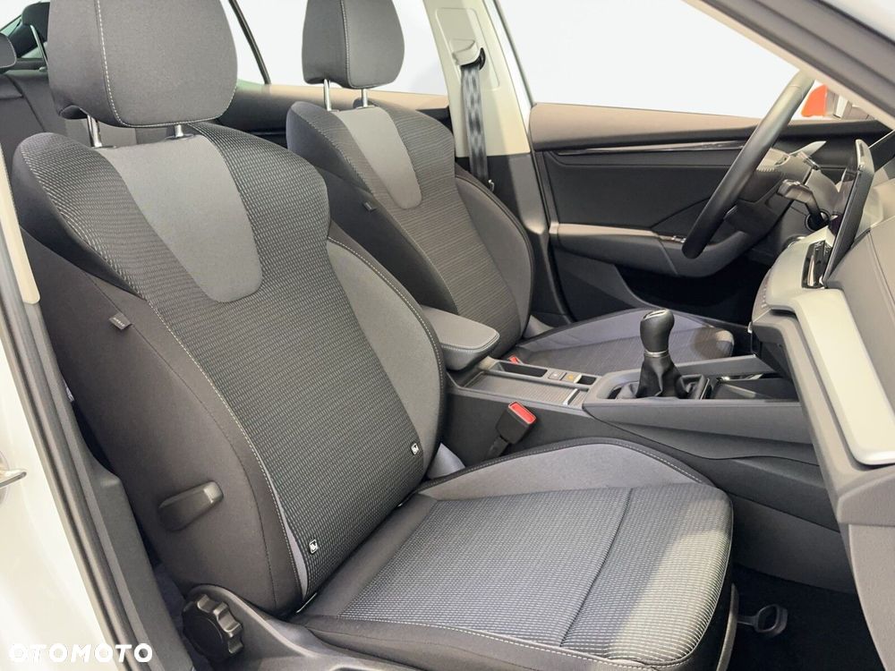 Skoda Octavia 1.5 TSI Selection - 18