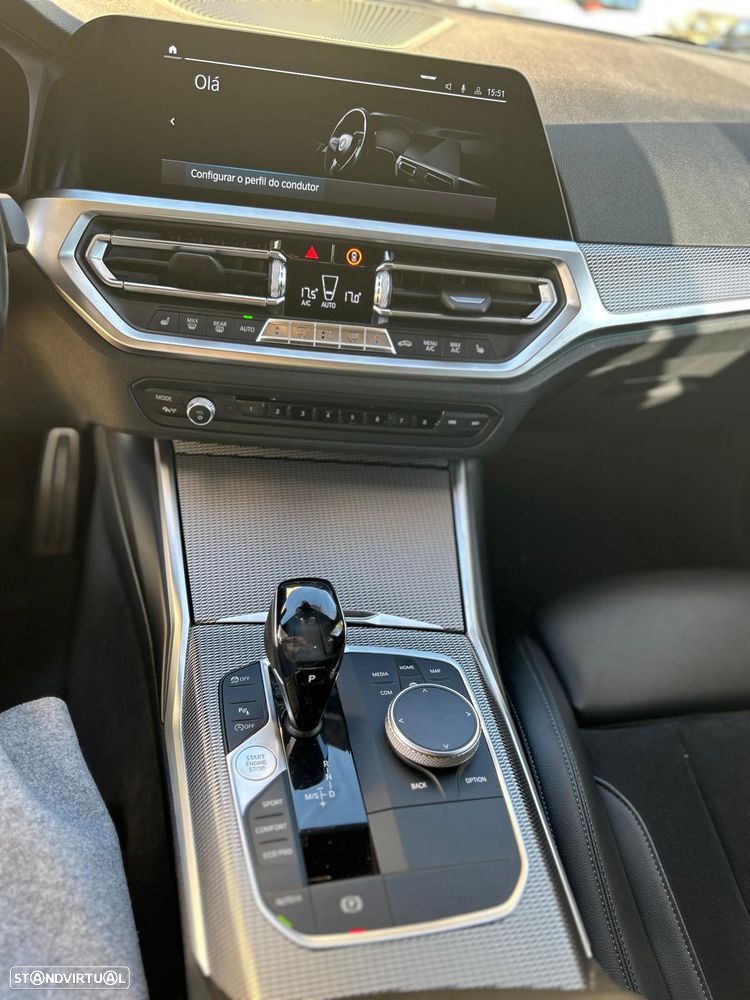 BMW 330 i Aut. M Sport - 25