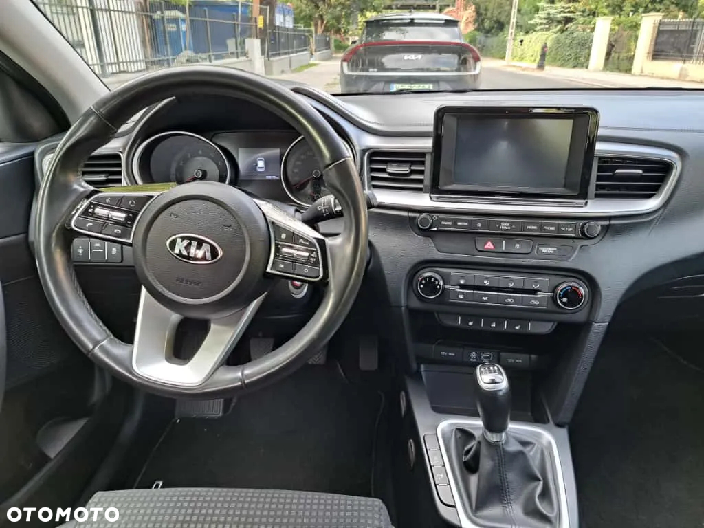 Kia Ceed SW 1.0 T-GDI OPF Edition 7 - 8