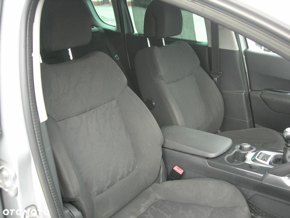 Peugeot 3008 HDi FAP 115 Active - 23