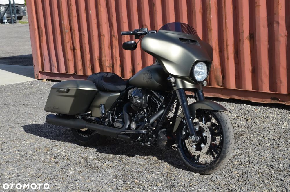 Harley-Davidson FLHXS Special - 35