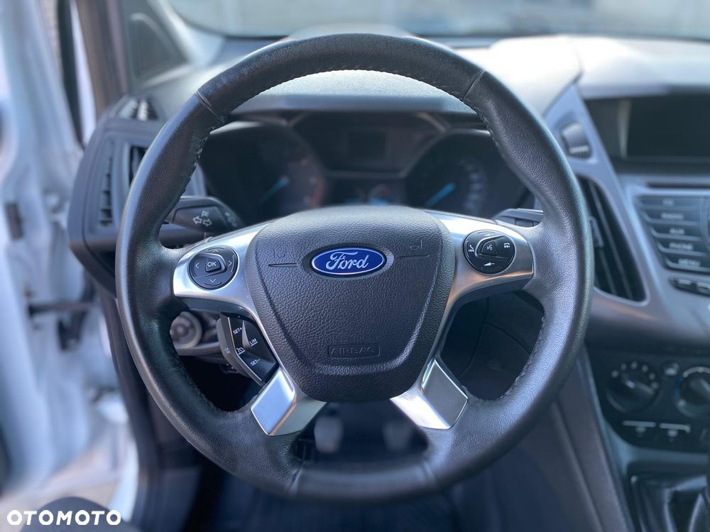 Ford CONNECT - 21