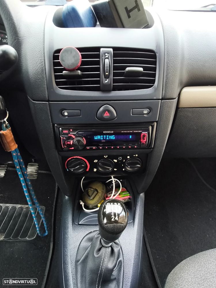 Renault Clio 1.5 dCi Pack - 5