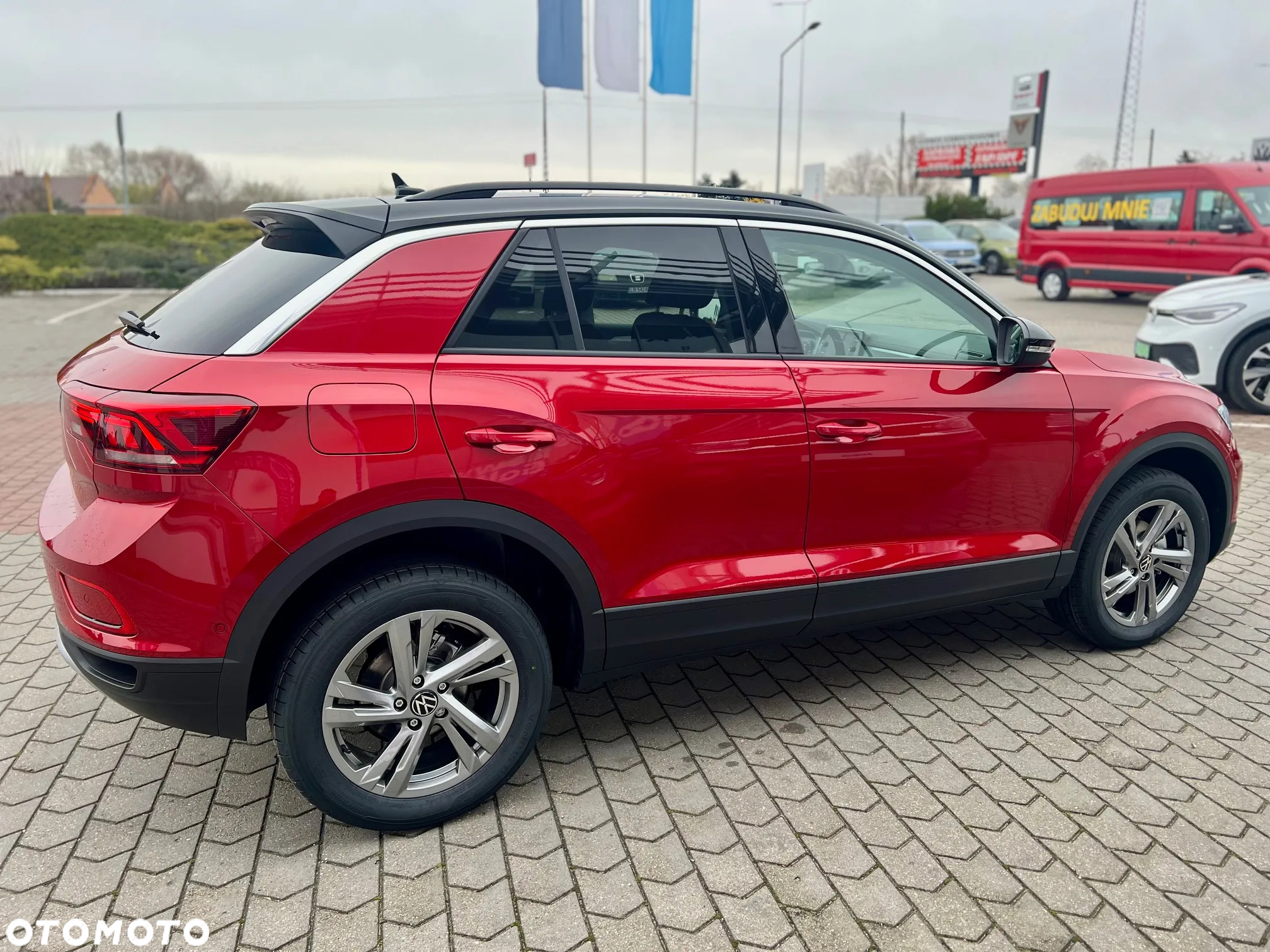 Volkswagen T-Roc 1.5 TSI Life Plus DSG - 6