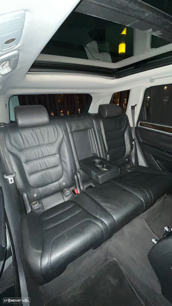 VW Touareg 3.6 V6 FSi Auto Individual - 8