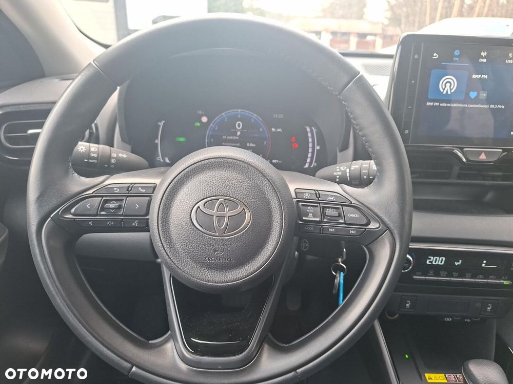 Toyota Yaris Hybrid 1.5 Style - 10