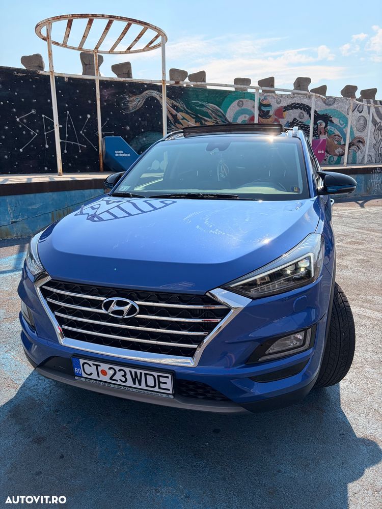 Hyundai Tucson 2.0 CRDI 4WD 8AT Luxury - 1