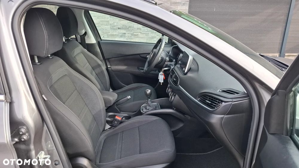 Fiat Tipo 1.4 T-Jet Business Line - 29