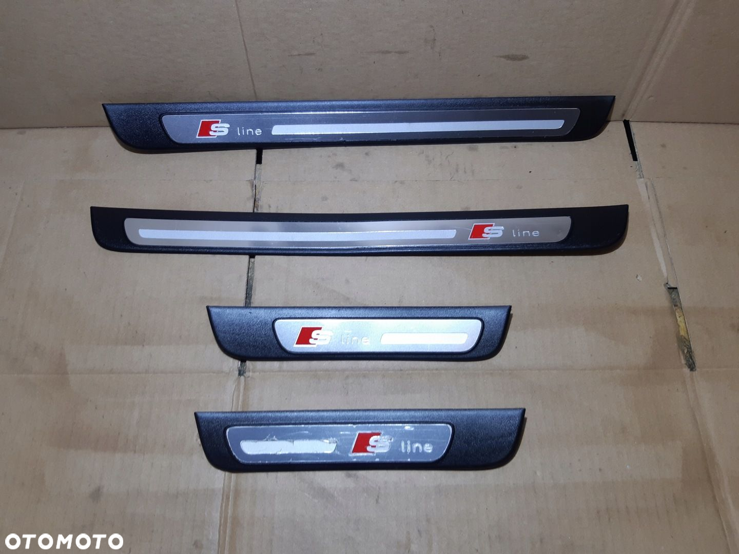 AUDI A4 B8 S-LINE LISTWY PROGOWE KOMPLET 8K0853373B 8K0853374B - 2