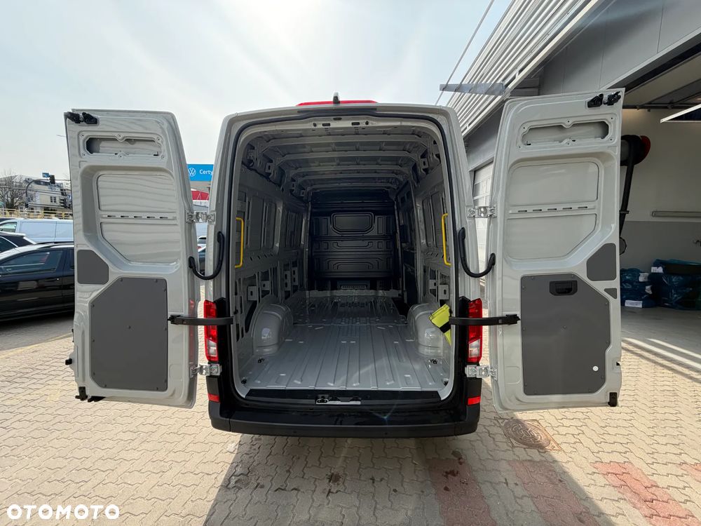 Volkswagen Crafter - 10