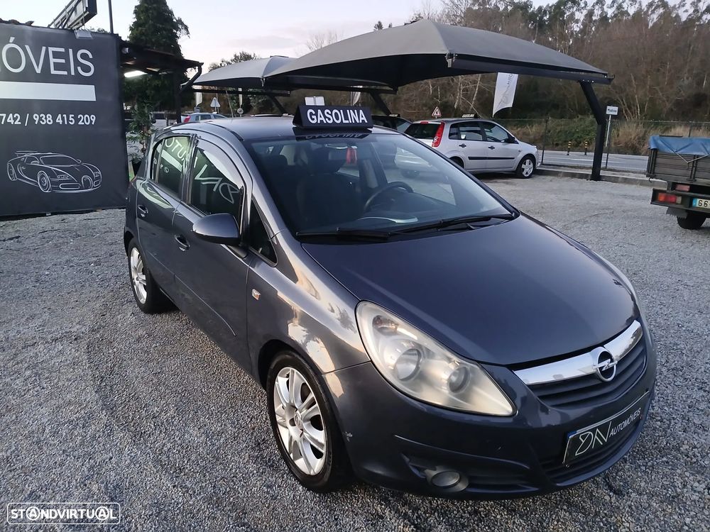 Opel Corsa 1.2 16V Cosmo - 8
