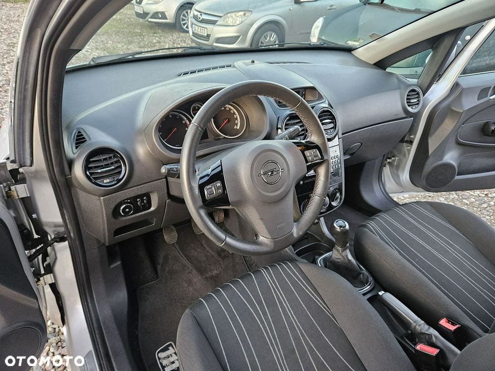 Opel Corsa - 8