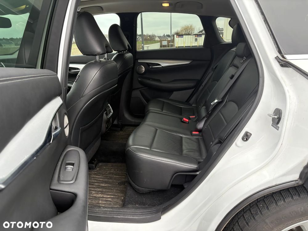 Infiniti QX50 - 18