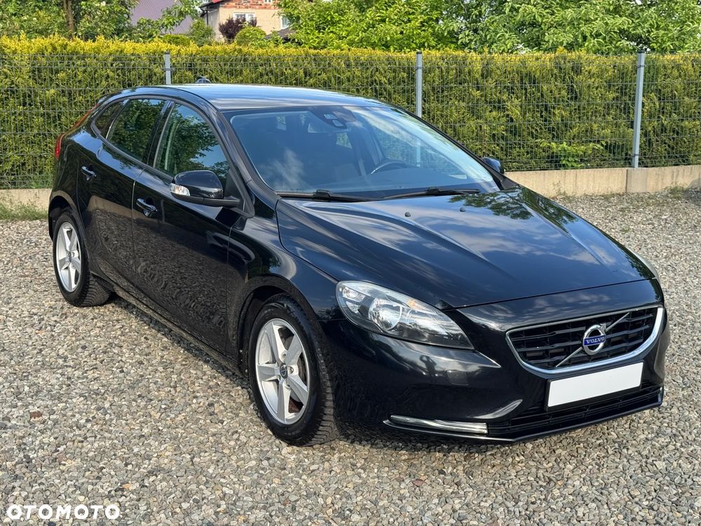 Volvo V40 D2 Momentum - 24