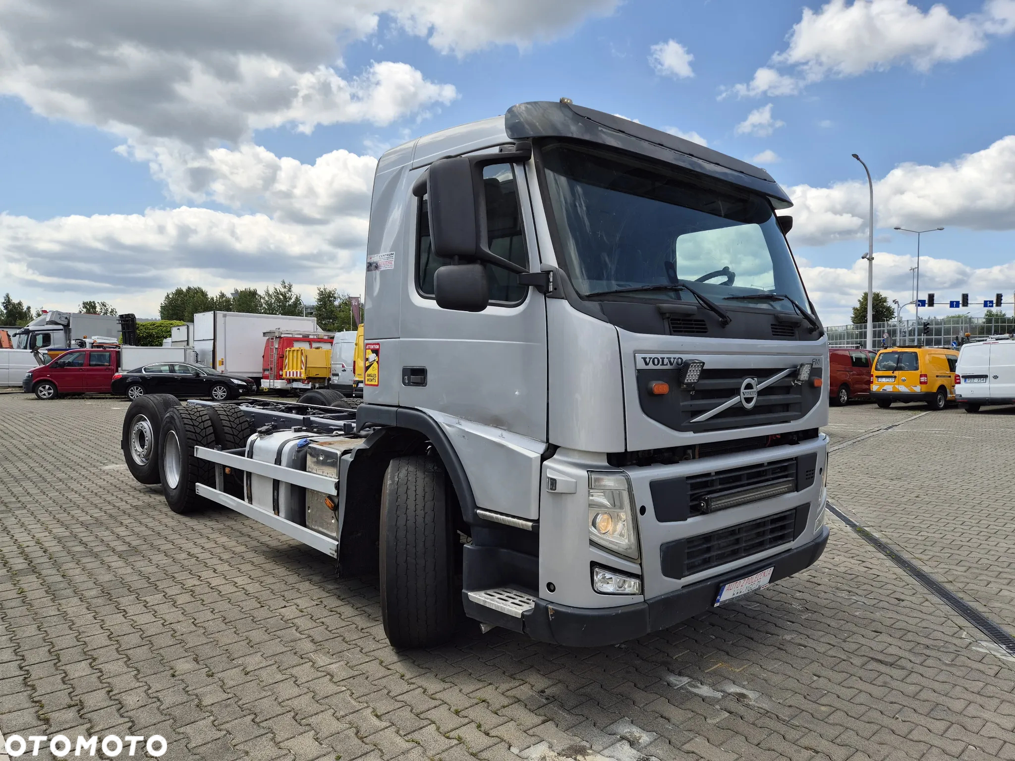 Volvo FM 420 / RAMA DO ZABUDOWY / ODNOWIONA / NISKIE MOTOGODZINY / SPRAWNA / EURO 5 / DŁ. RAMY 6.05m / OKAZJA - 6