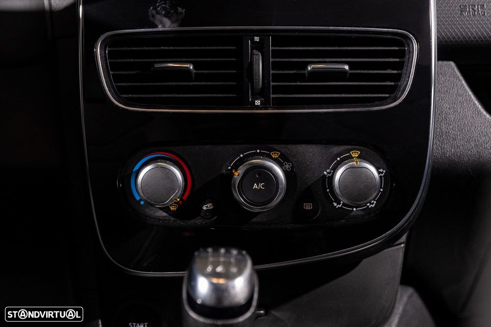 Renault Clio Sport Tourer 1.5 dCi Limited - 17