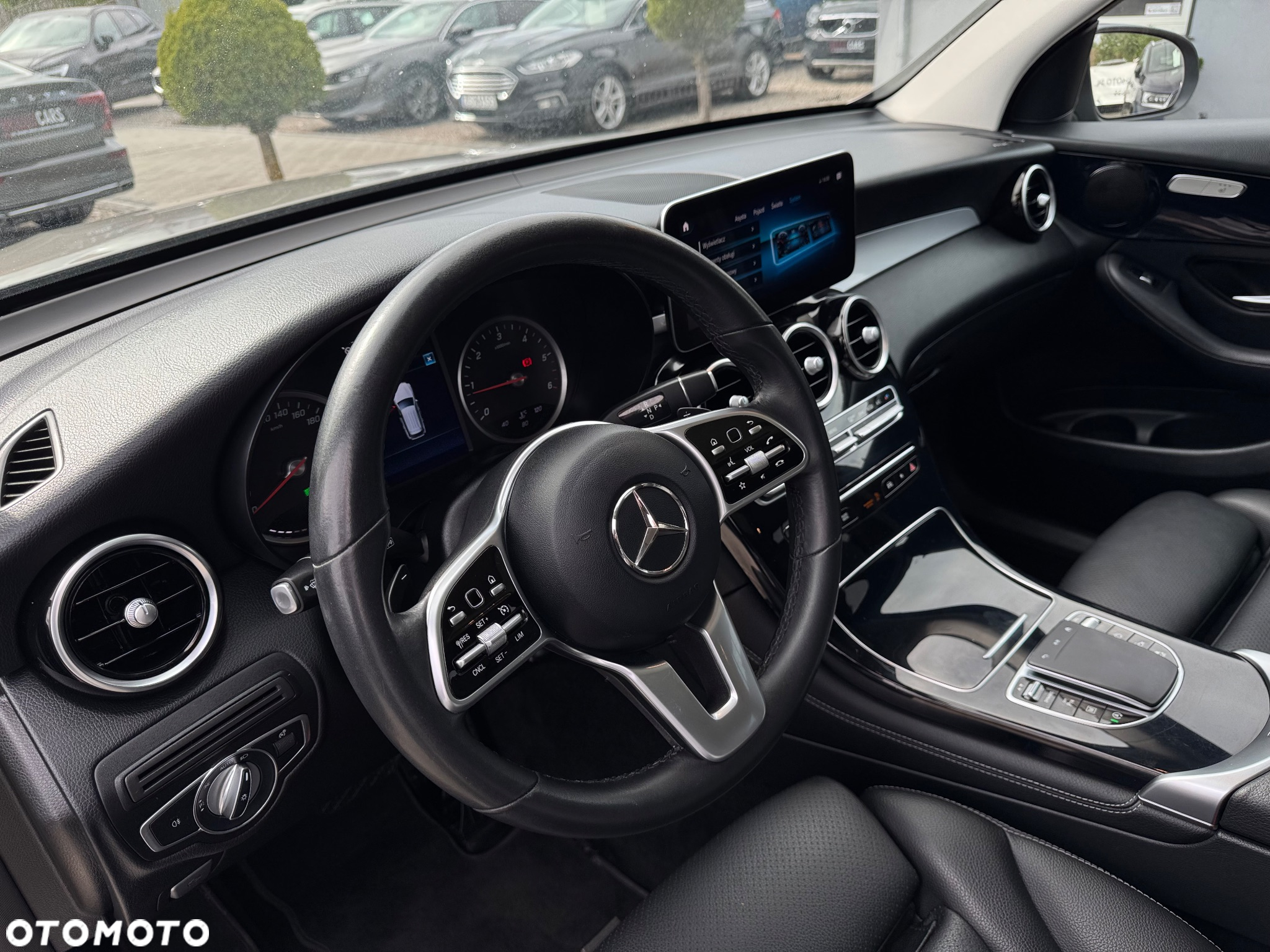Mercedes-Benz GLC 200 d Business Edition - 23