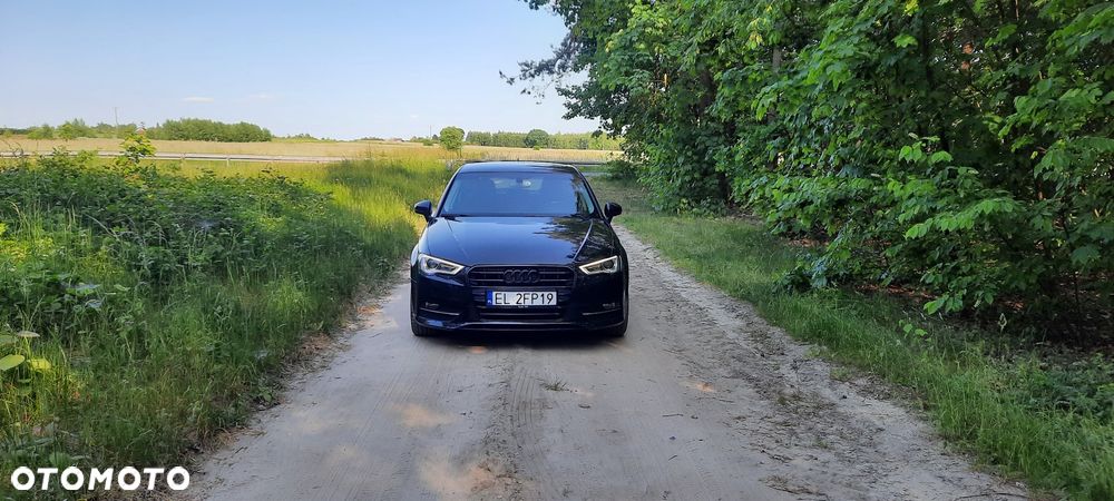 Audi A3 Sportback 1.6 TDI ultra Attraction - 3