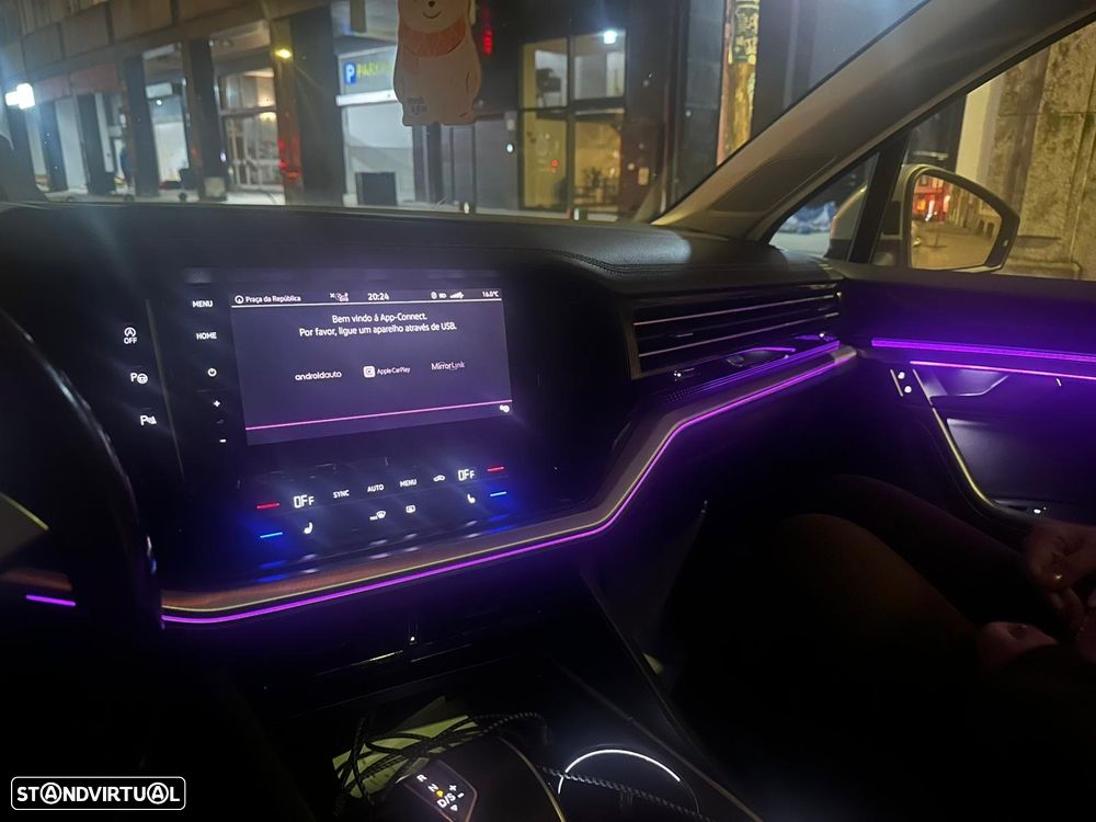 VW Touareg 3.0 TDI V6 Elegance Plus - 47