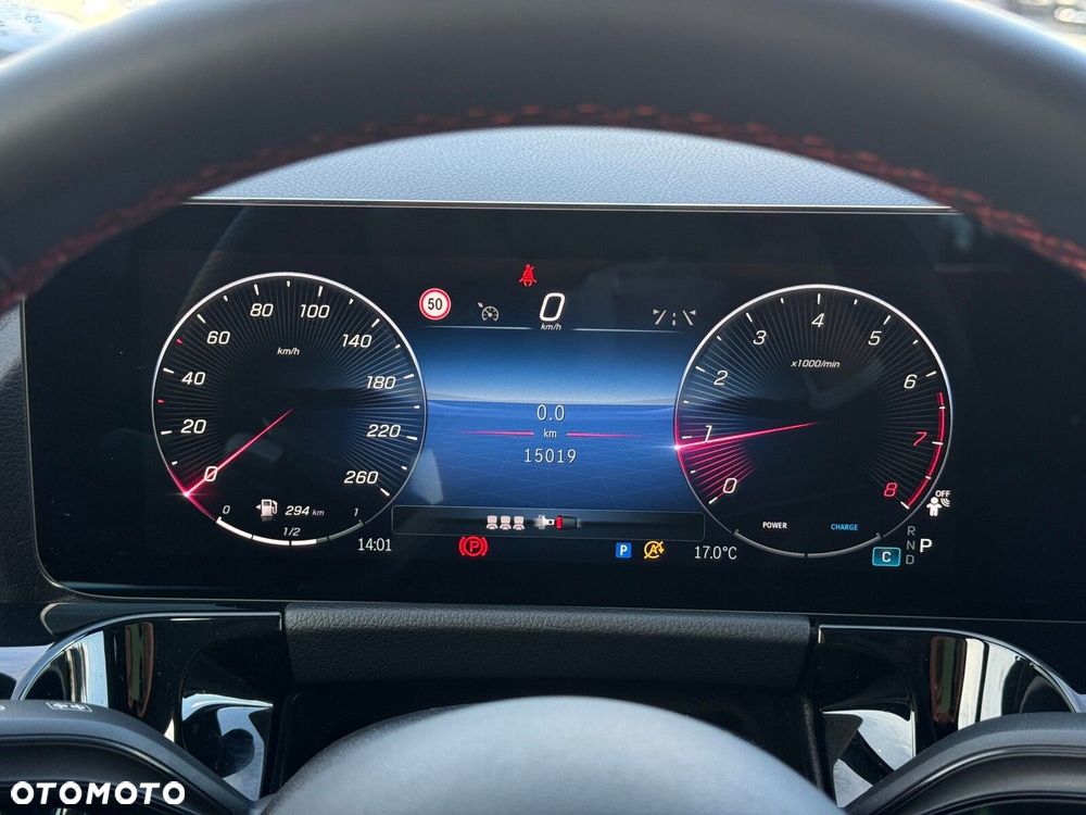 Mercedes-Benz GLA 200 AMG Line - 33