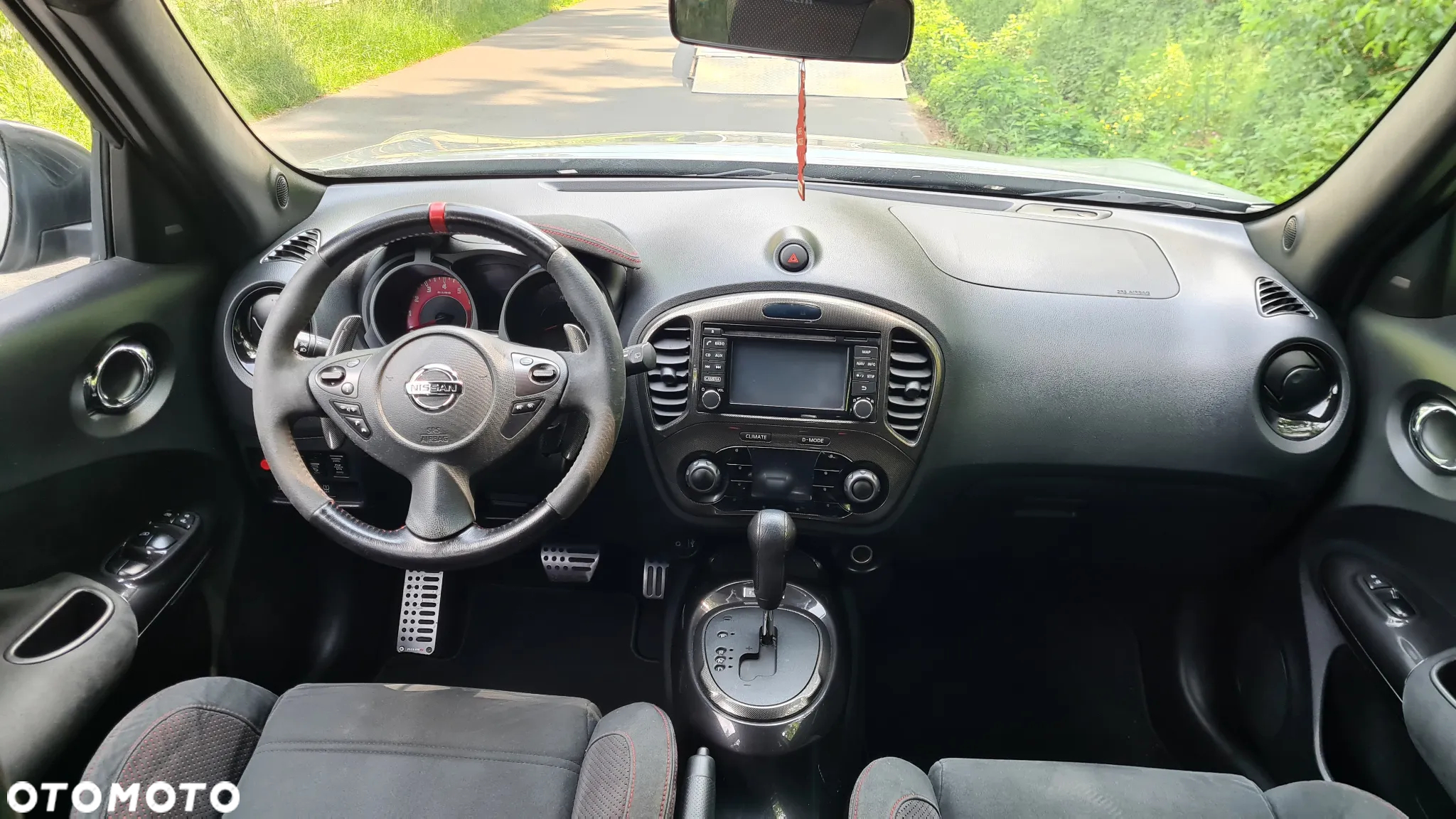 Nissan Juke 1.6 DIG-T Nismo RS 4WD Xtronic - 6