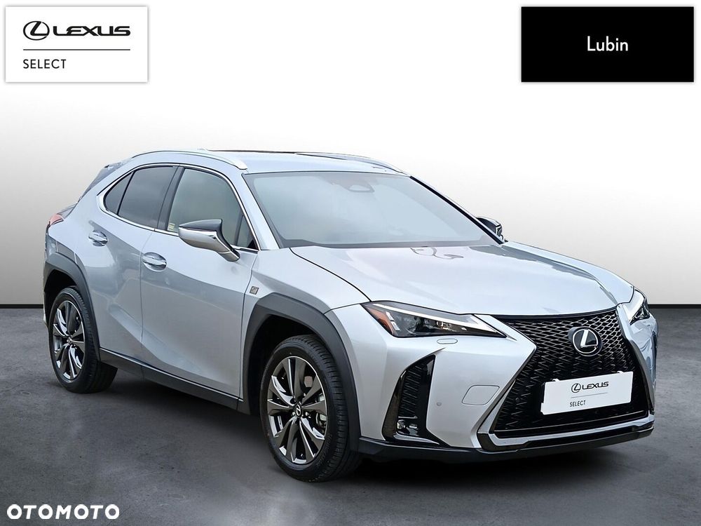 Lexus UX 300h F Sport Design - 8