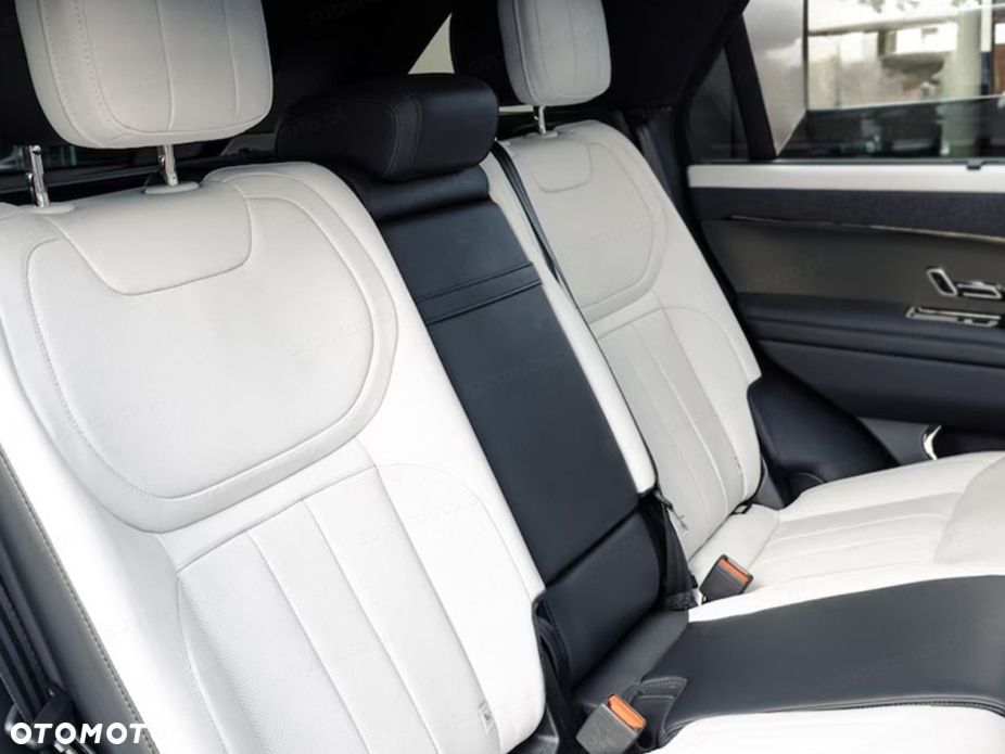 Land Rover Range Rover Sport - 11