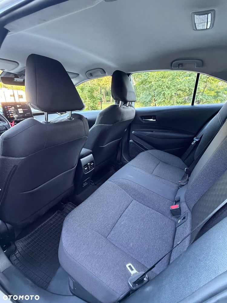 Toyota Corolla 1.8 Hybrid Comfort - 16