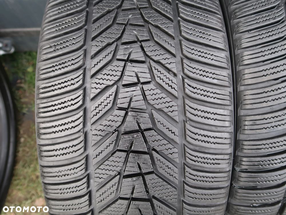 245/35R20  HANKOOK WINTER I CEPT EVO 3 - 2