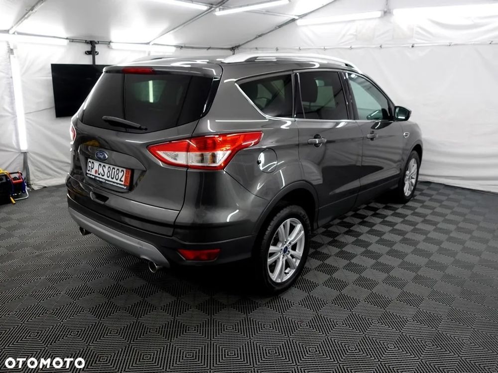 Ford Kuga 2.0 TDCi FWD Titanium - 5