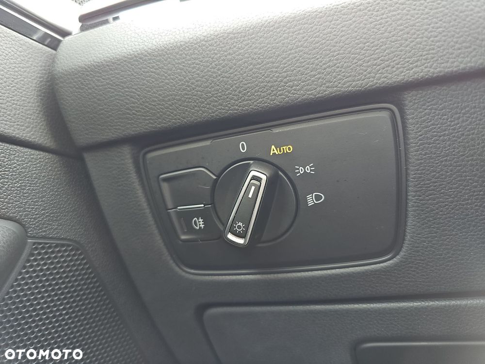 Volkswagen Arteon 2.0 TDI Essence DSG - 28