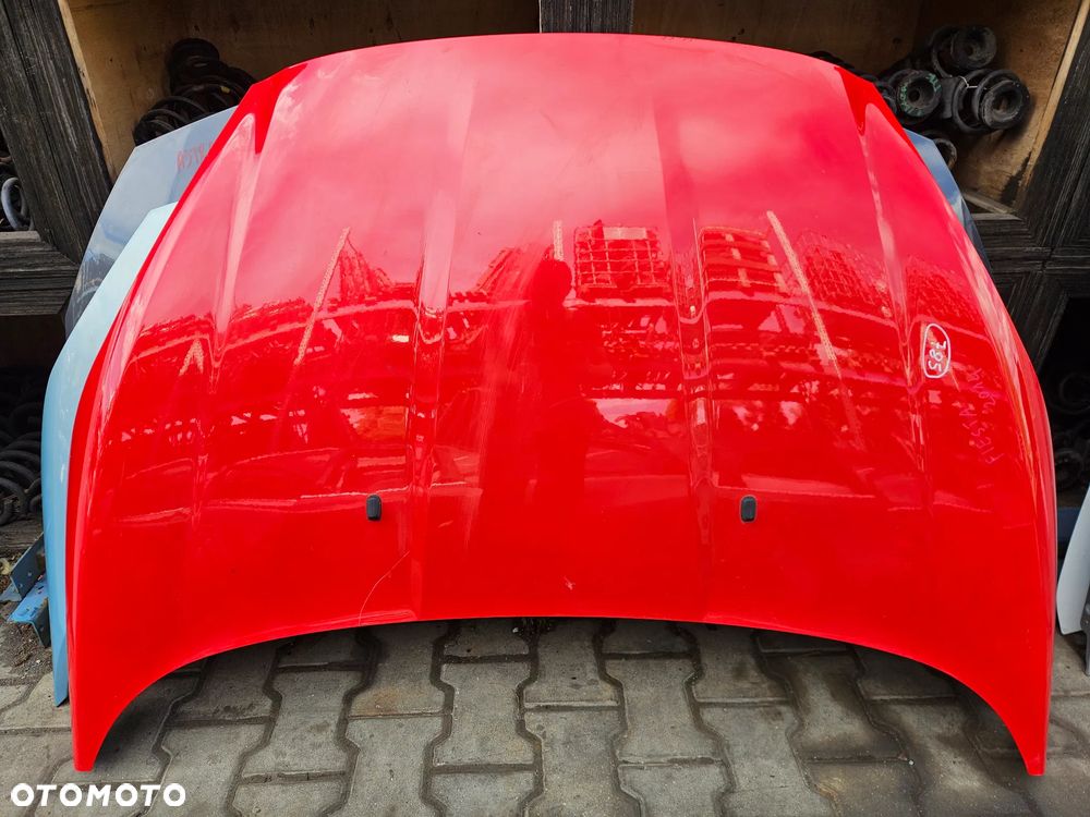 Ford Fiesta MK7 maska