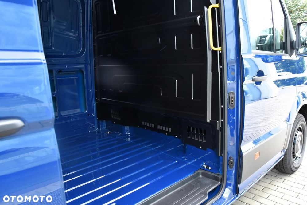 Volkswagen Crafter - 15