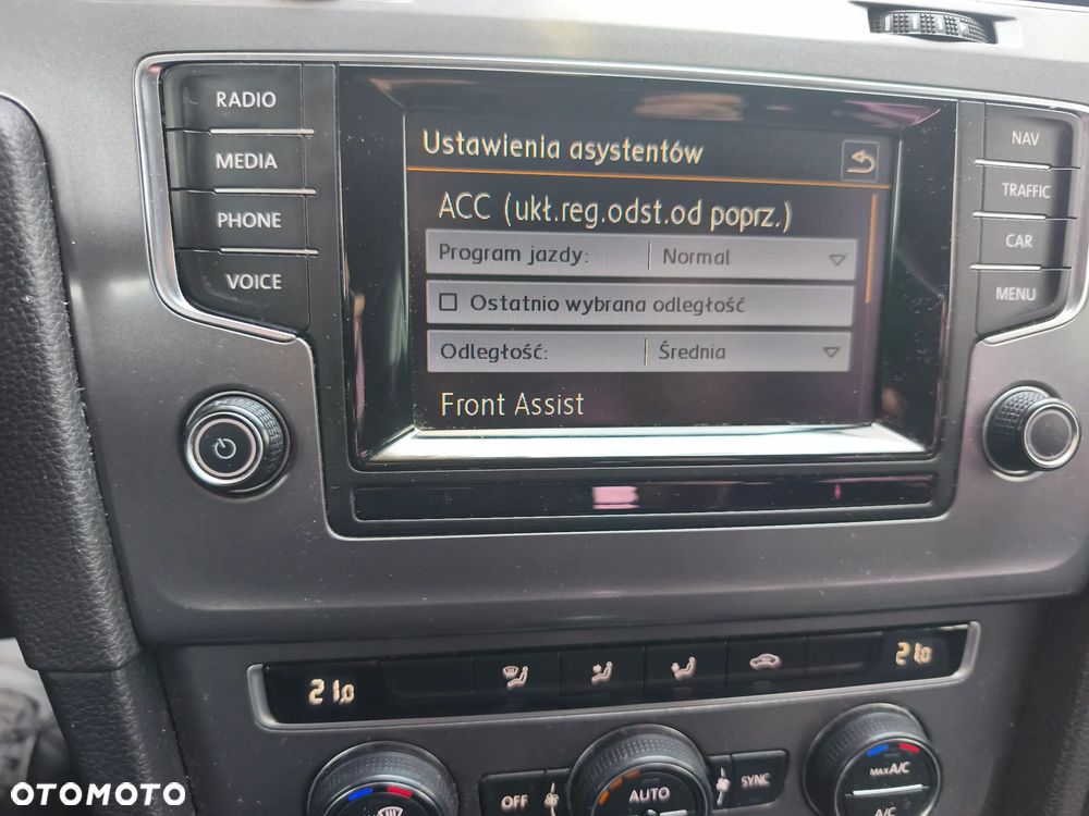 Volkswagen Golf 1.6 TDI BMT Trendline - 12